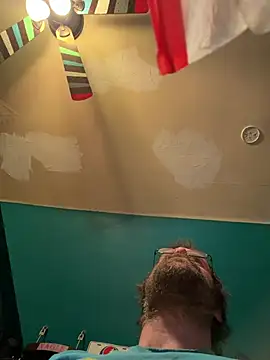 charactrzero online show from March 11, 1:43 am