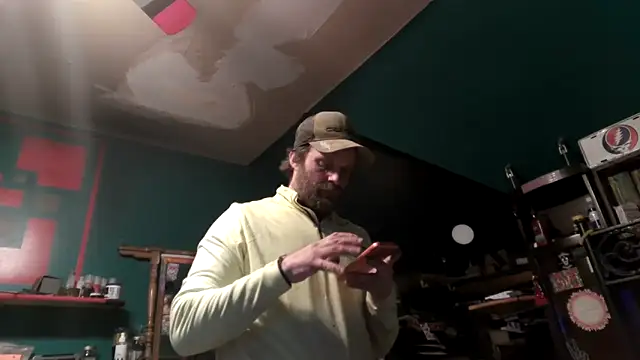 charactrzero online show from February 28, 1:27 am