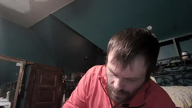 charactrzero online show from February 16, 4:44 am