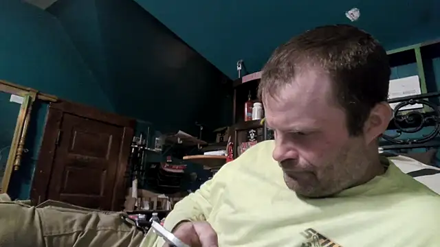 Snapshot of charactrzero chatting on November 15, 9:30 pm charactrzero online show from November 15, 9:30 pm