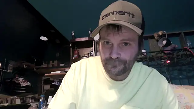 charactrzero online show from February 9, 4:43 am