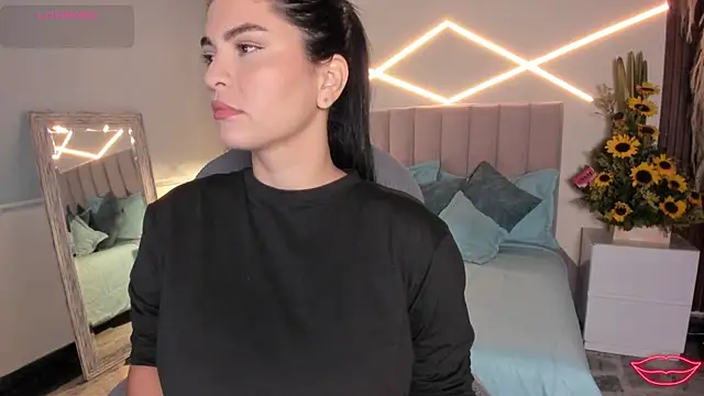 Veronicalanx1 online show from February 25, 11:54 am