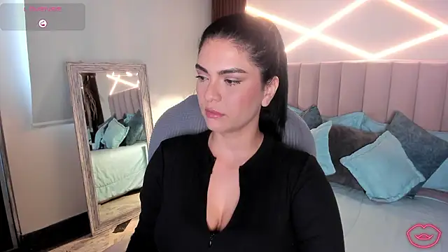 Veronicalanx1 online show from March 20, 1:34 pm