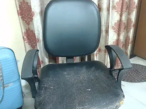 Snapshot of HOT_CHILLY chatting on June 18, 2:22 pm HOT CHILLY online show from June 18, 2:22 pm