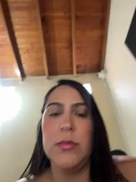 kendall 52 online show from May 1, 3:06 pm