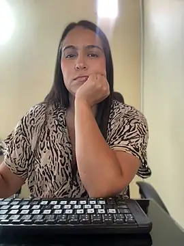 kendall 52 online show from April 10, 4:14 pm