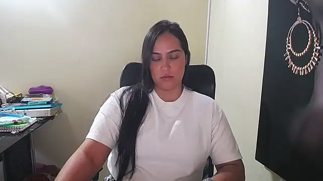 kendall 52 online show from March 3, 2:46 pm