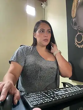 kendall 52 online show from February 23, 3:45 pm