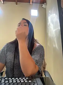 kendall 52 online show from March 25, 2:49 pm