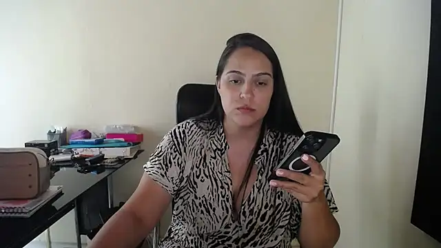 Snapshot of kendall_52 chatting on October 7, 4:41 pm kendall 52 online show from October 7, 4:41 pm