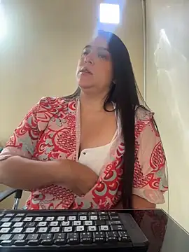 kendall 52 online show from March 31, 3:25 pm