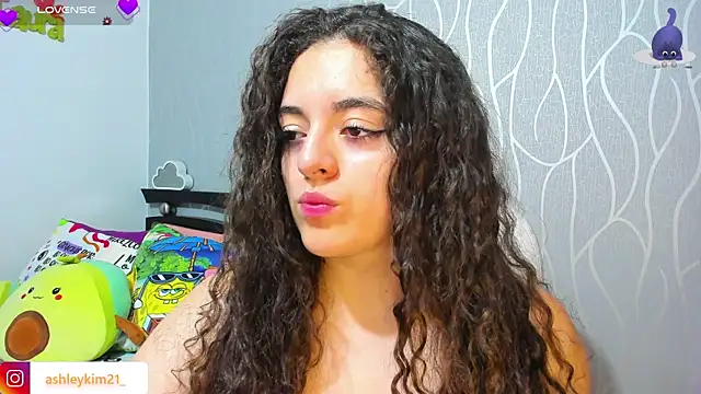 AshleyKim  online show from November 18, 11:59 pm