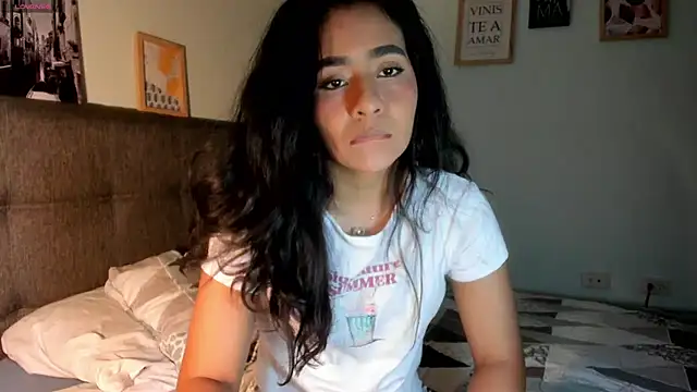 Snapshot of valeryvegas_2 chatting on October 6, 2:57 am valeryvegas 2 online show from October 6, 2:57 am