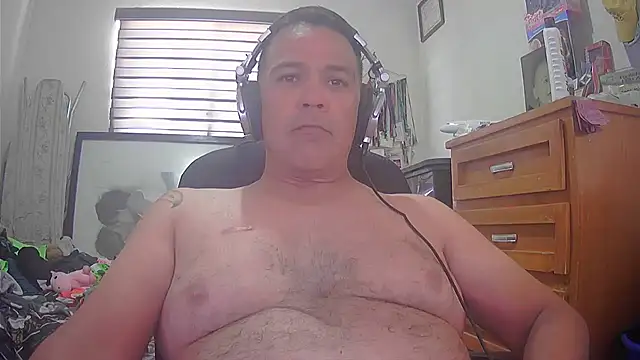 pmartemo online show from December 19, 6:32 pm