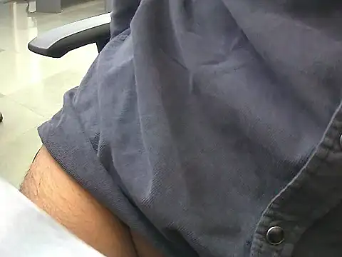 hotdikforu online show from March 24, 12:05 pm