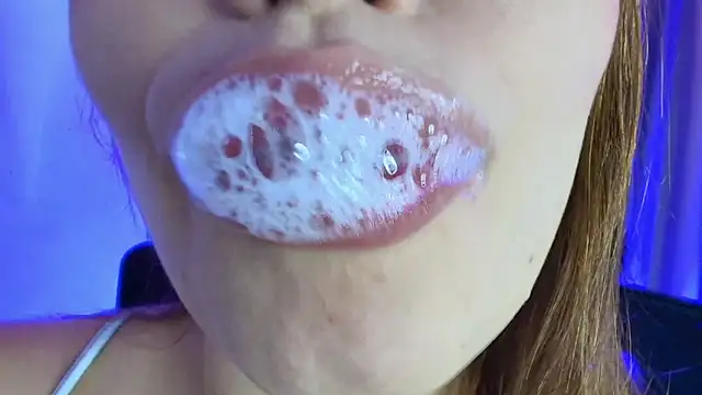 lisbet21x online show from April 22, 10:16 pm
