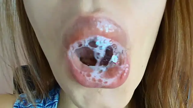 lisbet21x online show from April 1, 12:24 am