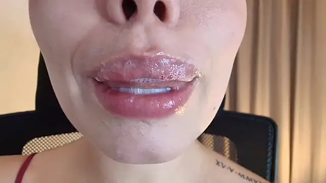 lisbet21x online show from May 13, 10:28 pm