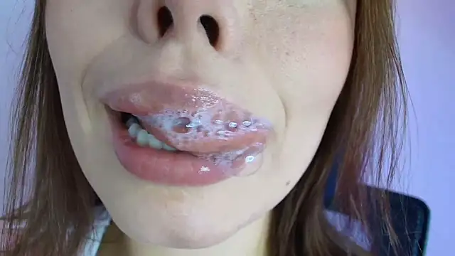 lisbet21x online show from December 19, 7:38 pm