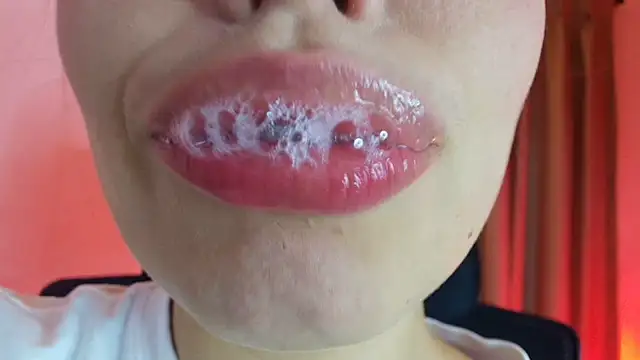 lisbet21x online show from July 18, 2:14 pm