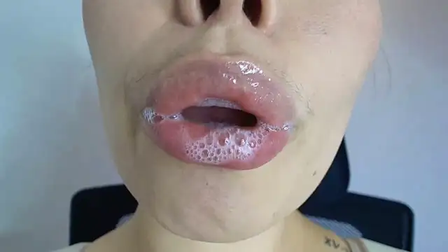 lisbet21x online show from October 28, 9:14 pm