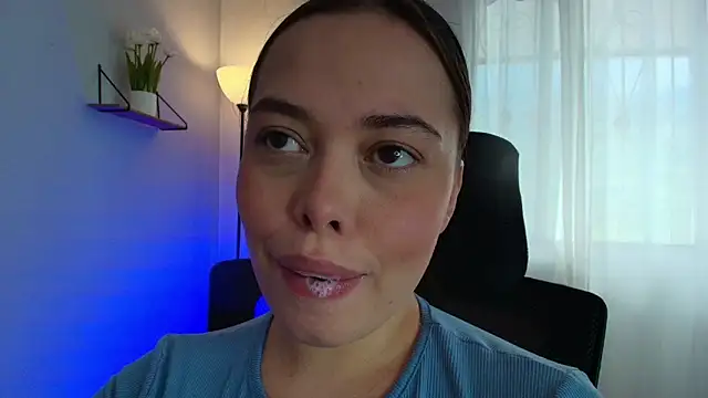 lisbet21x online show from March 12, 7:36 pm