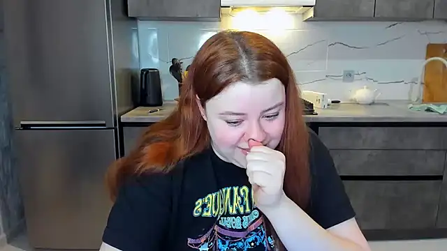 PolinaSalvatore online show from February 20, 7:08 pm