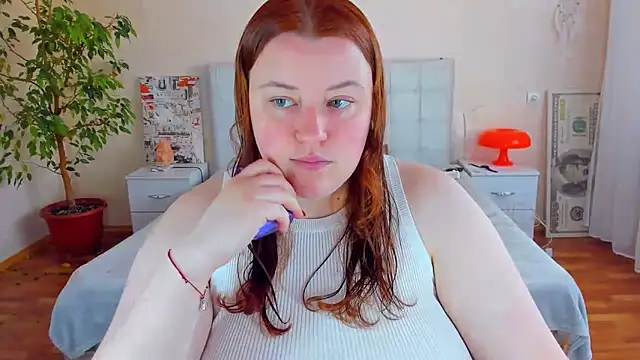 Snapshot of PolinaSalvatore chatting on April 28, 2:32 pm PolinaSalvatore online show from April 28, 2:32 pm