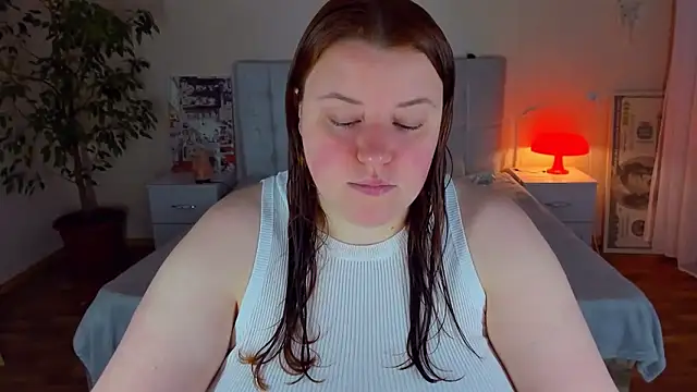 Snapshot of PolinaSalvatore chatting on April 30, 3:19 pm PolinaSalvatore online show from April 30, 3:19 pm