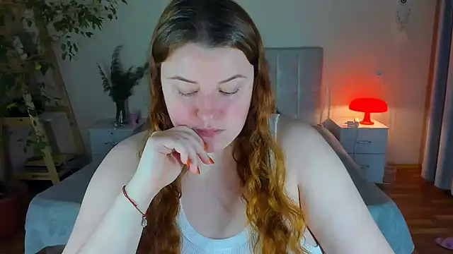 PolinaSalvatore online show from November 30, 1:01 pm