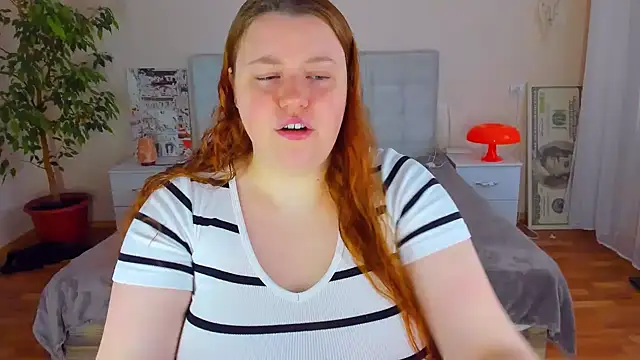 PolinaSalvatore online show from March 28, 2:40 pm