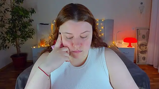 PolinaSalvatore online show from March 5, 2:35 pm