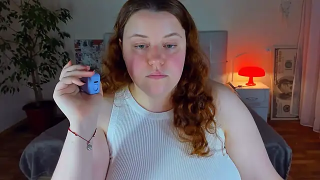PolinaSalvatore online show from July 19, 8:49 pm