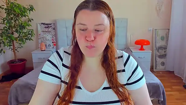 PolinaSalvatore online show from March 29, 12:40 pm