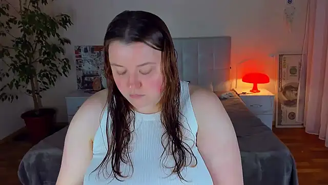 PolinaSalvatore online show from July 21, 6:42 pm