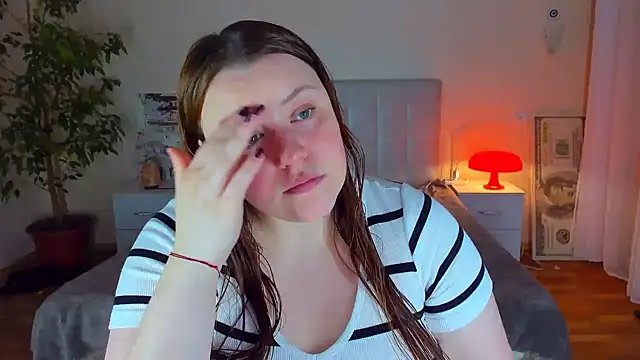 PolinaSalvatore online show from March 31, 5:59 pm