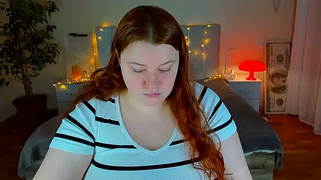 PolinaSalvatore online show from February 20, 7:16 pm