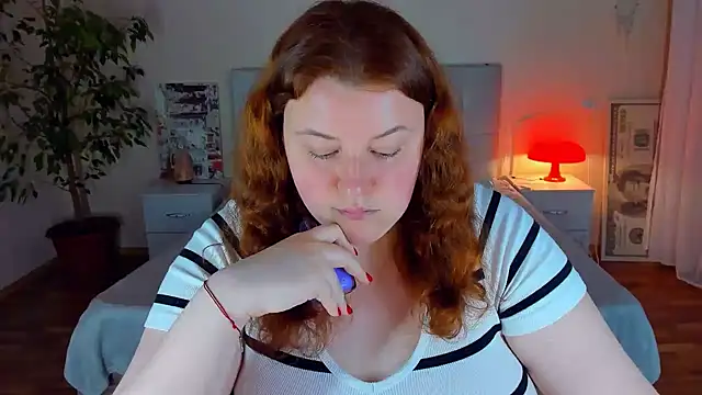 Snapshot of PolinaSalvatore chatting on April 29, 5:41 pm PolinaSalvatore online show from April 29, 5:41 pm