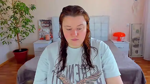 Snapshot of PolinaSalvatore chatting on June 4, 1:38 pm PolinaSalvatore online show from June 4, 1:38 pm