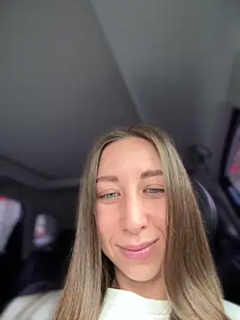 EvaCatt online show from April 3, 3:35 am