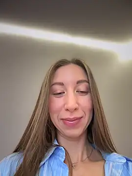 EvaCatt online show from February 11, 2:33 am