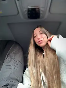 EvaCatt online show from April 5, 3:46 am