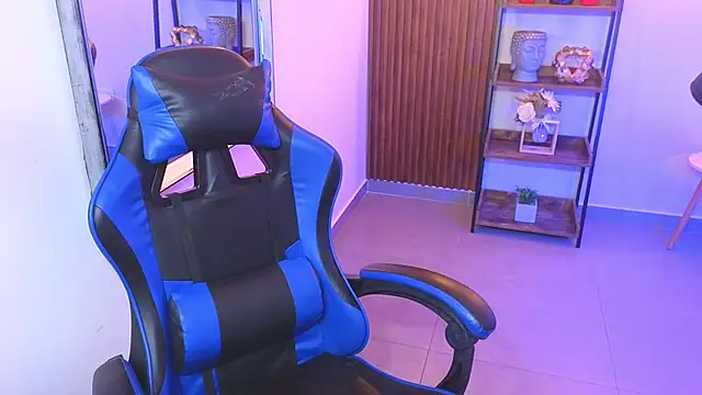 Kenya--Buhle online show from January 31, 7:12 pm