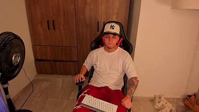 Jake simons online show from January 9, 10:22 am