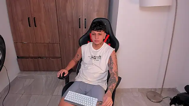 Jake simons online show from November 27, 11:21 am