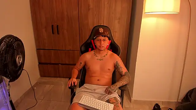 Jake simons online show from March 3, 9:38 am