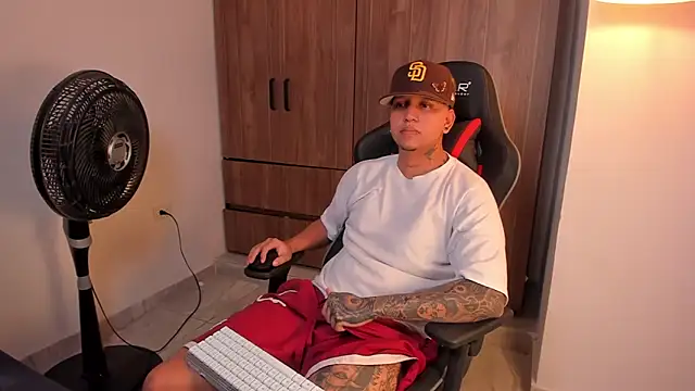 Jake simons online show from March 4, 9:17 am