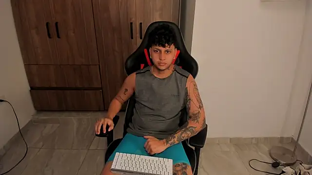 Jake simons online show from October 29, 10:14 am