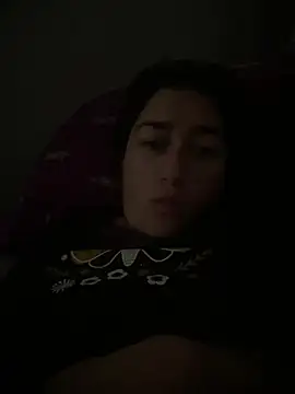 Snapshot of andreaisis2 chatting on January 16, 4:44 pm andreaisis2 online show from January 16, 4:44 pm