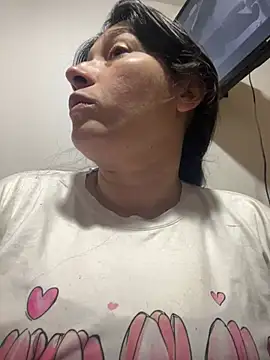 andreaisis2 online show from April 25, 7:11 pm
